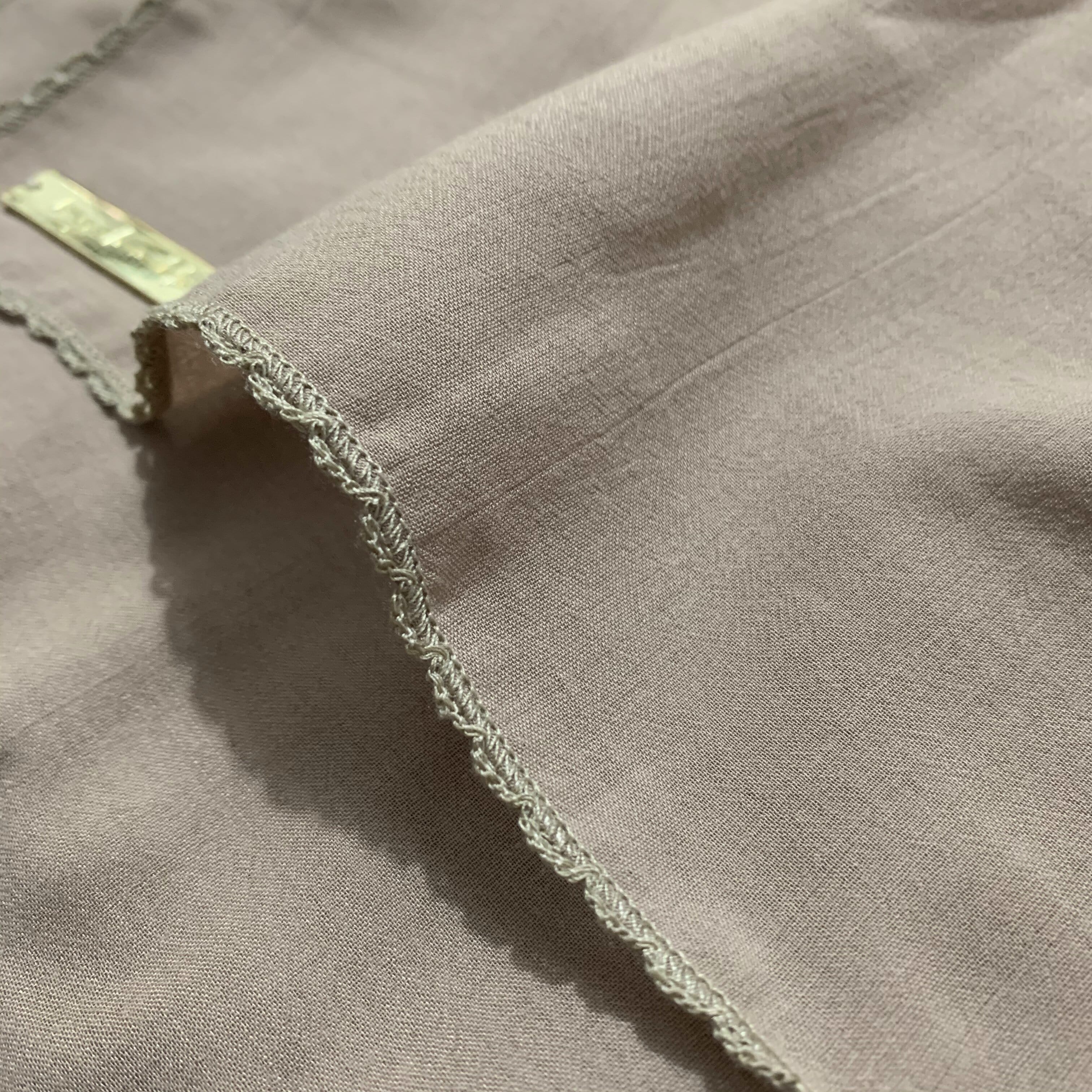 Embroidery Signature Shawl Beige - Image 3