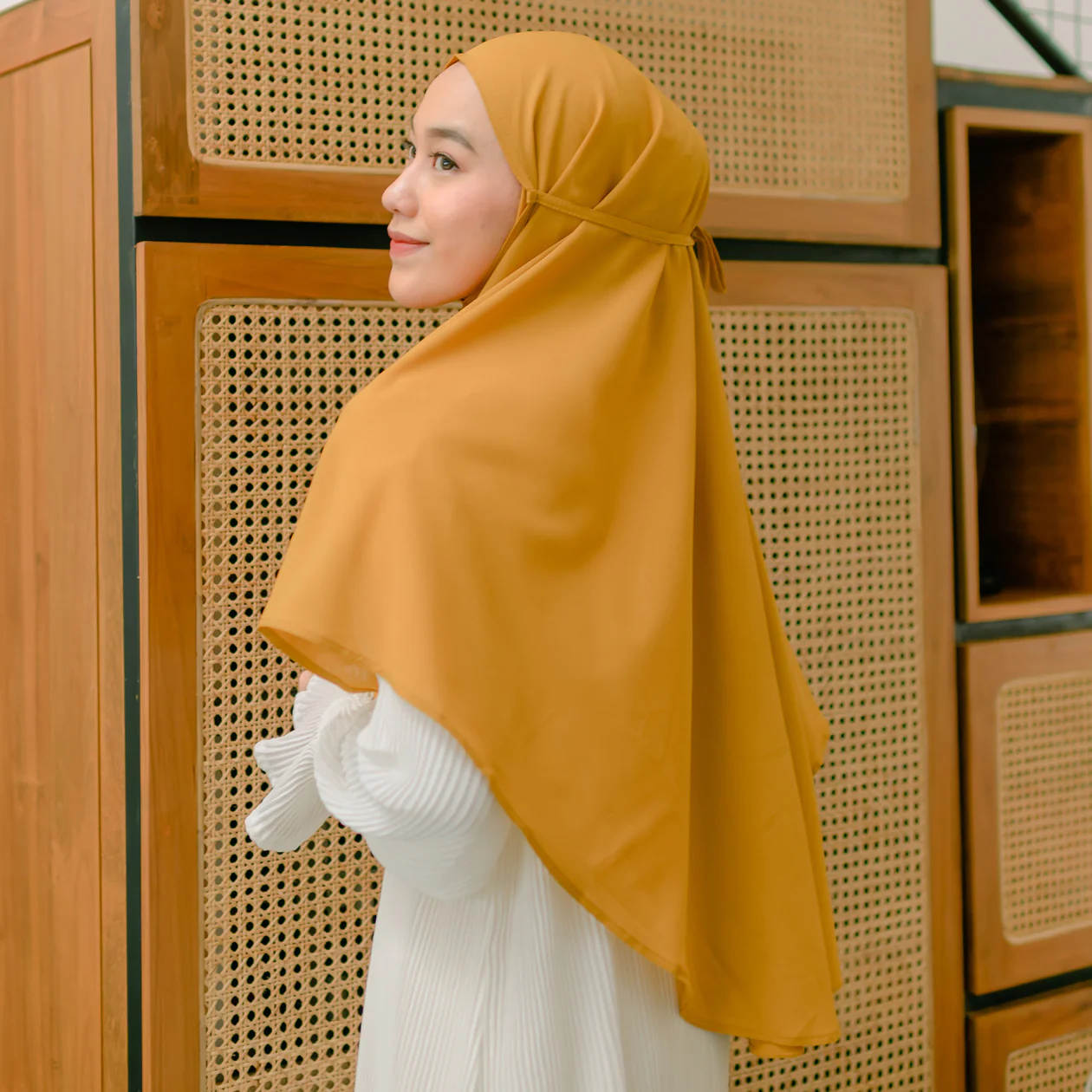Hawa Instan (Bergo Diamond) Mustard - Image 3
