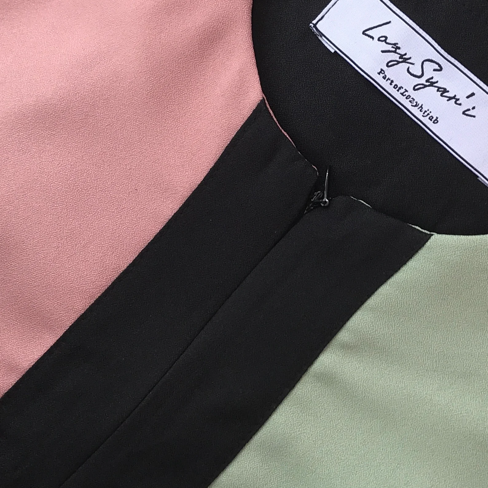Kaira Dress (Gamis Syari Wanita) Flamingo Mint - Image 3