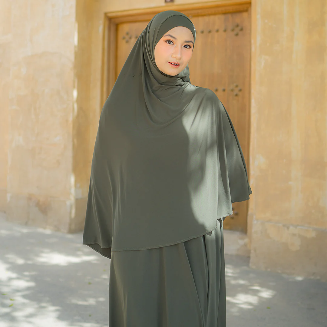 Hafisa Abaya Set Army - Image 3