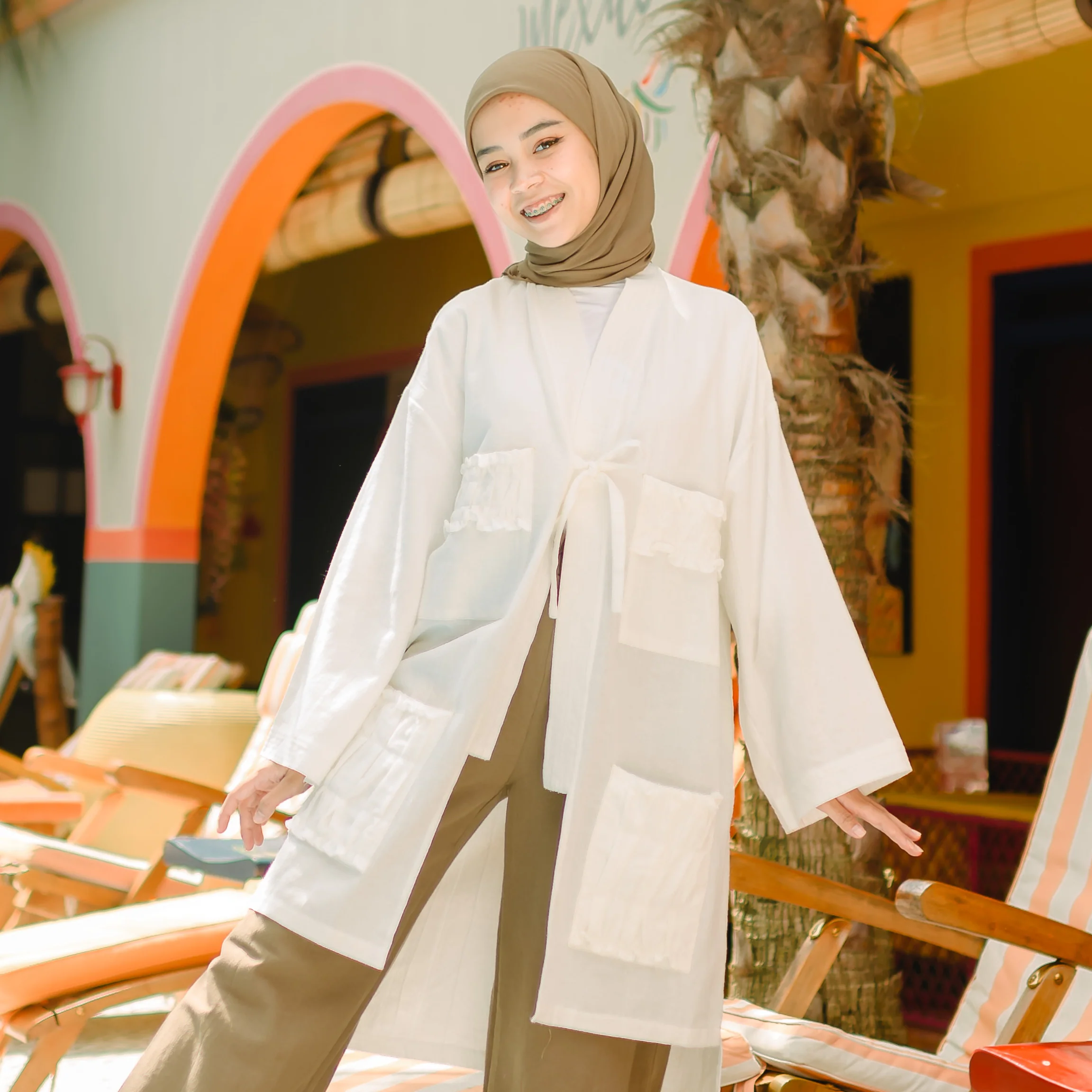 Zyre Outer Broken White (Outer Cotton Linen) - Image 3